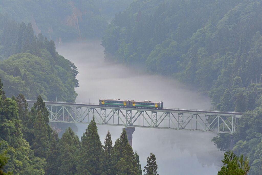 一縷の縒りめ