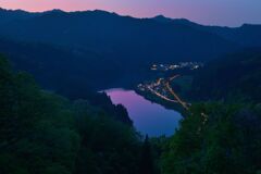夜がそろりと下りてくる 1
