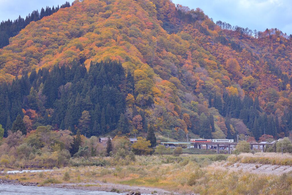 Mother Tadami - 秋の懐にて