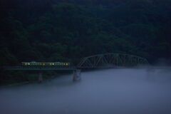 夜 帳