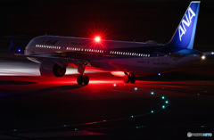 夜の空港