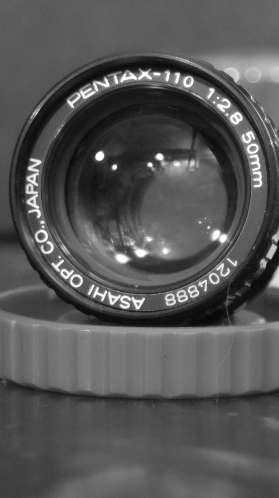 auto110 18mm f2.8