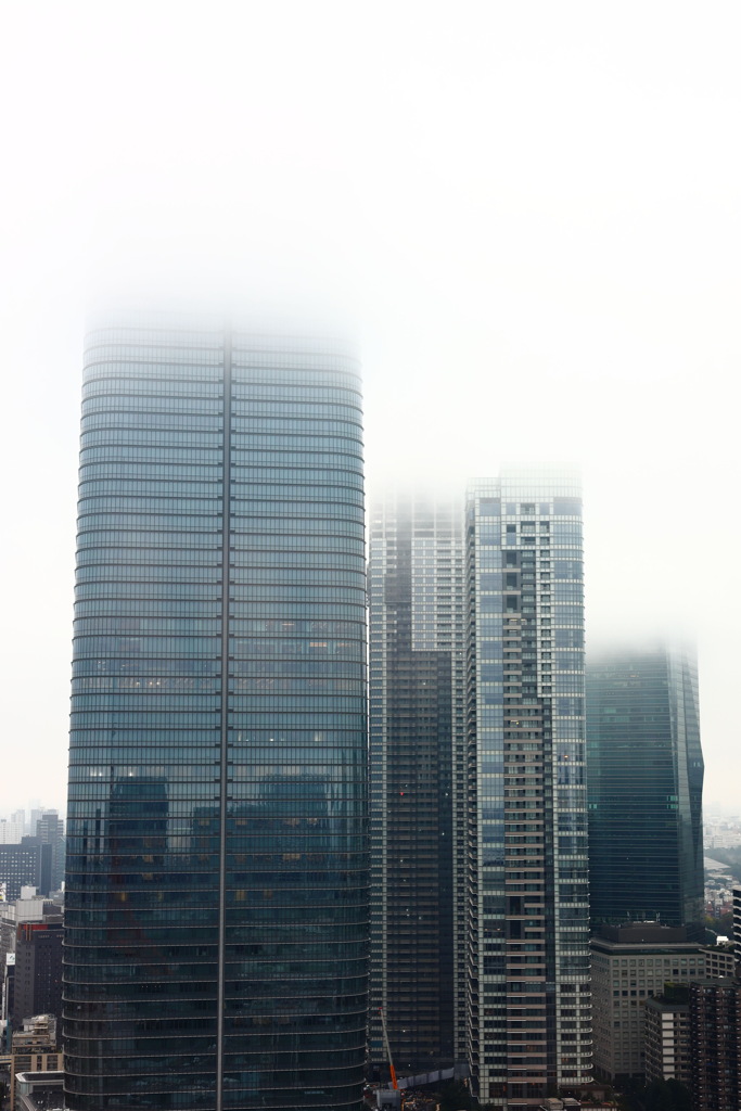 消えゆくビル群