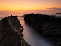 城ヶ島　磯場と夕焼け