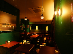 閉店後の喫茶店
