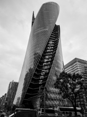 前衛的建造物
