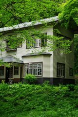 中山道を歩く　軽井沢市村記念館