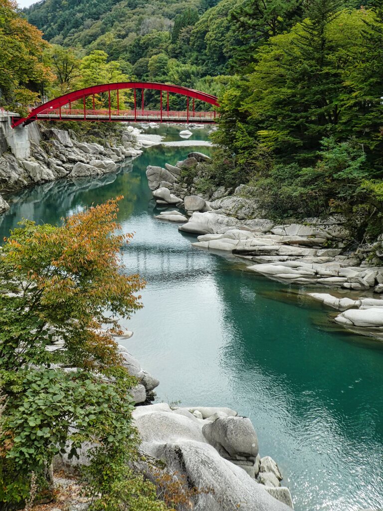 中山道を歩く　桟（かけはし）