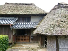 くど造りの民家