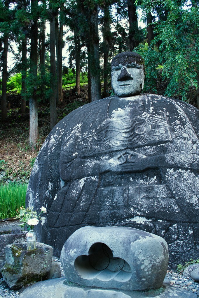 万治の石仏