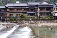 三朝温泉