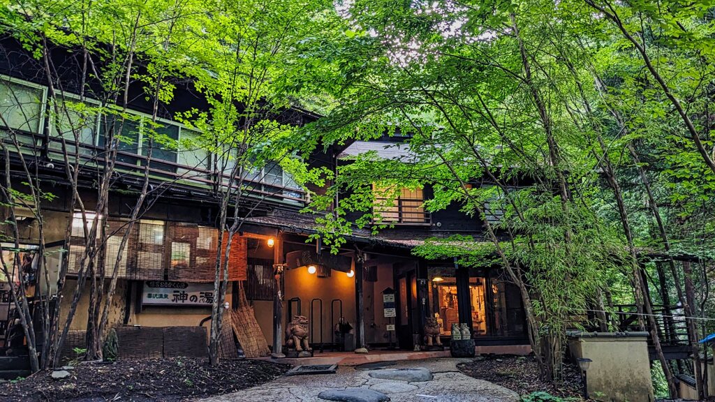 中山道を歩く　下諏訪 毒沢鉱泉