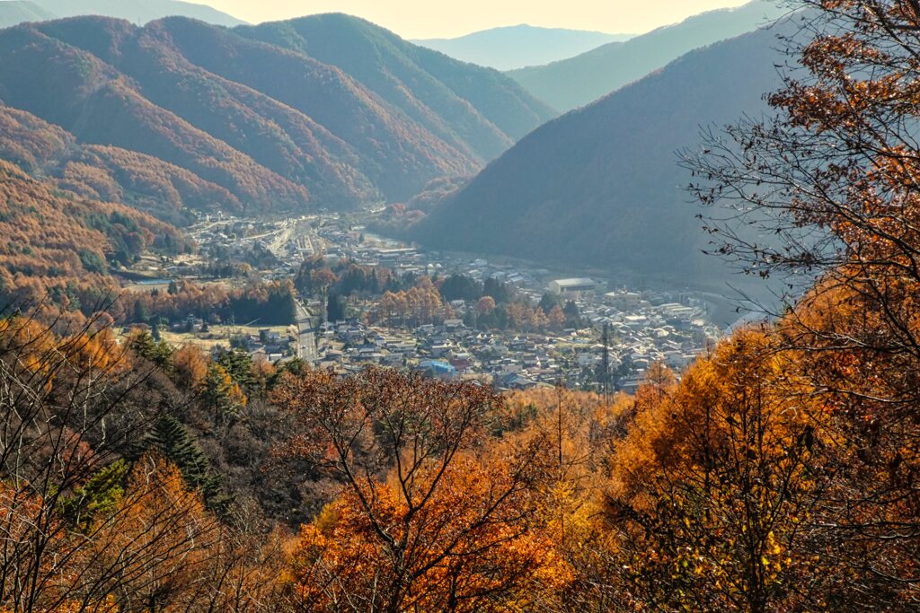 中山道を歩く　藪原宿を見下ろす