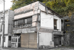 日本の缶詰 むつみ屋（7年前の韮崎）