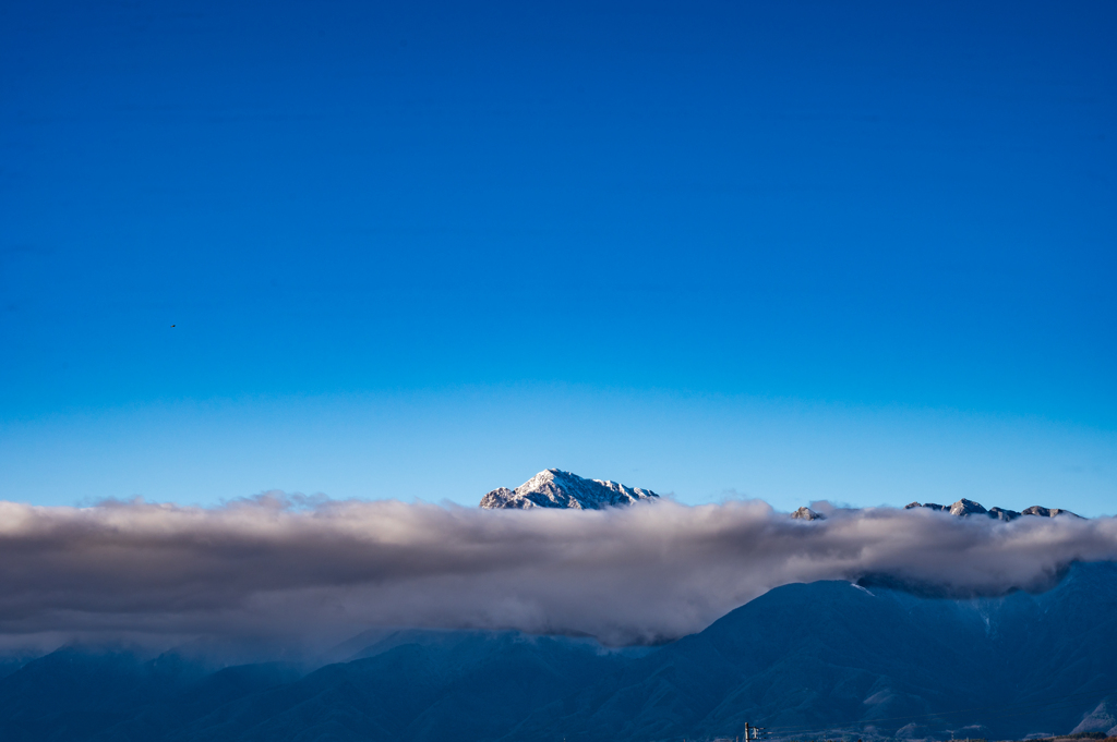 南アルプスと雲