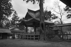 逸見神社（2012）