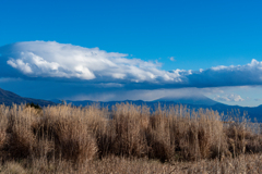 富士山と大きな雲