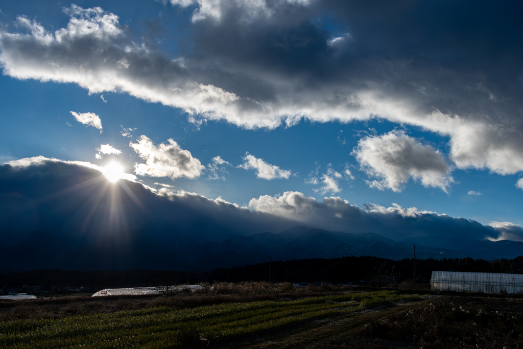 南アルプスと夕陽