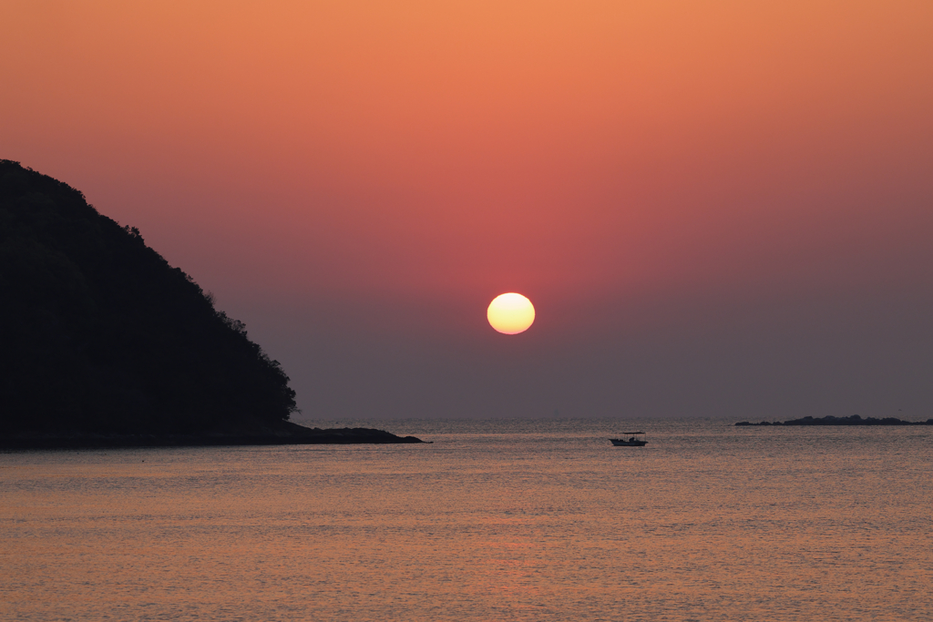 瀬戸内の朝景（1/2）