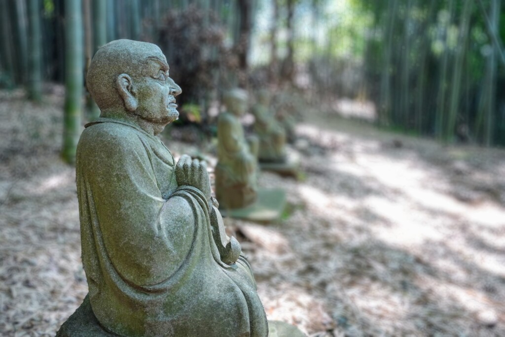石像群