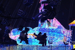 夜の遊園地 夜の遊園地