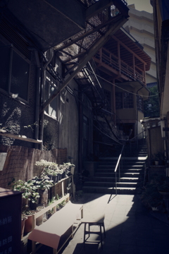 路地裏