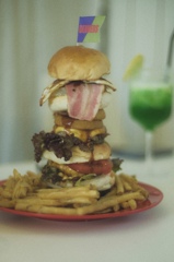ハンバーガーとメロンソーダ