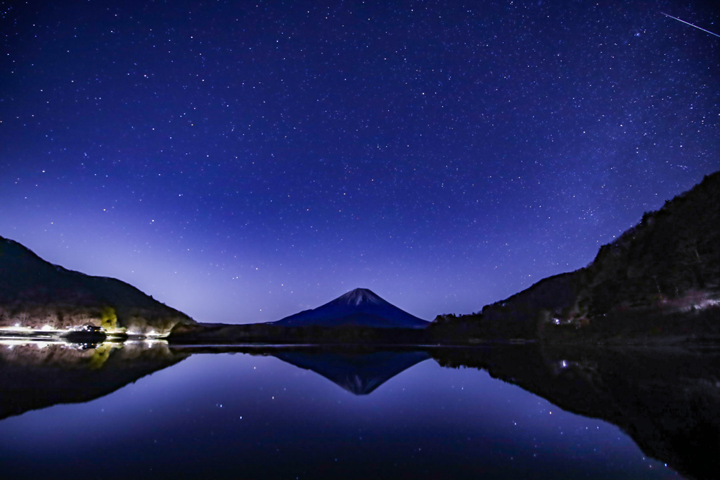 富士山　四分儀座流星群①