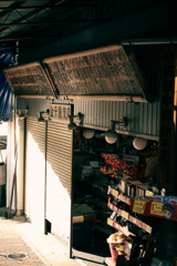 開店前の静かさ