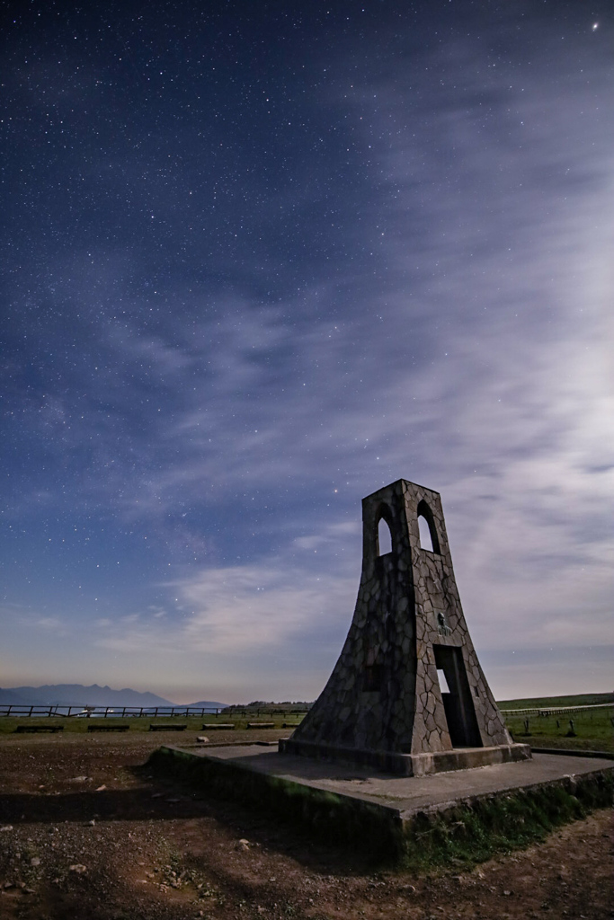 美ヶ原高原　美しの塔　星空③