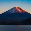 紅富士　本栖湖