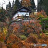 山里の白壁