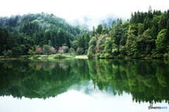 垂れこめる雨雲