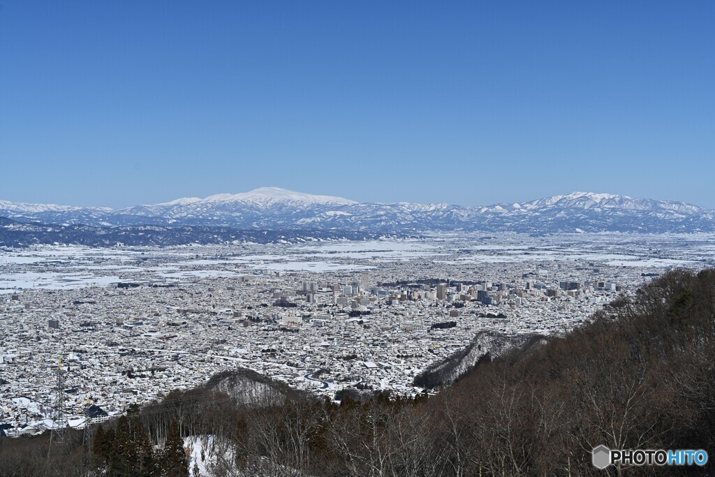 澄み切った冬空