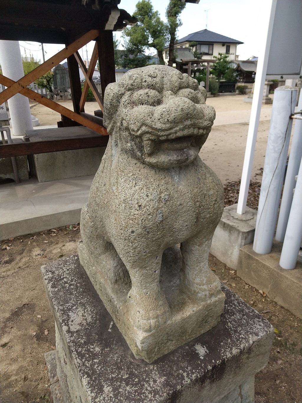 天明四年（１７８４）の銘が刻まれた姫路市で二番目に古い狛犬