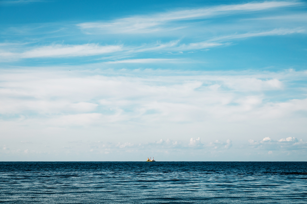 【 海の情景 】