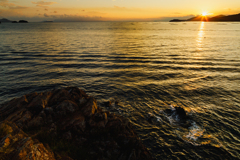 【 いつもの海へ 】