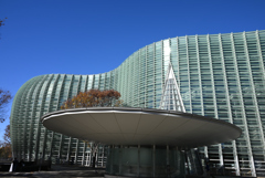 国立新美術館