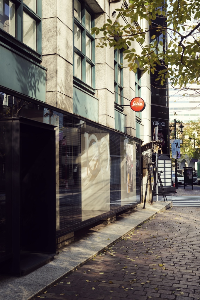LeicaのカメラでLeicaのお店を撮ったよって言いたいだけ