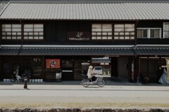 保存地区を走る