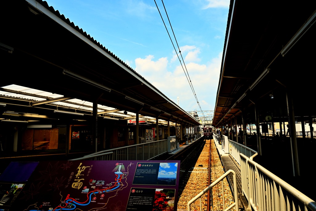石橋阪大前駅
