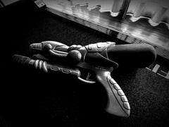 重力子放射線射出装置