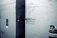 コンビニのコンテナ