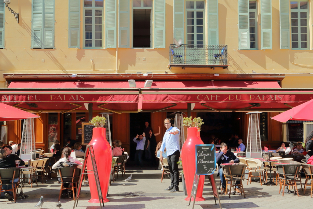 カフェ ド パレ Café du Palais，ニース