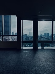 窓から1
