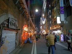 新橋ガード下