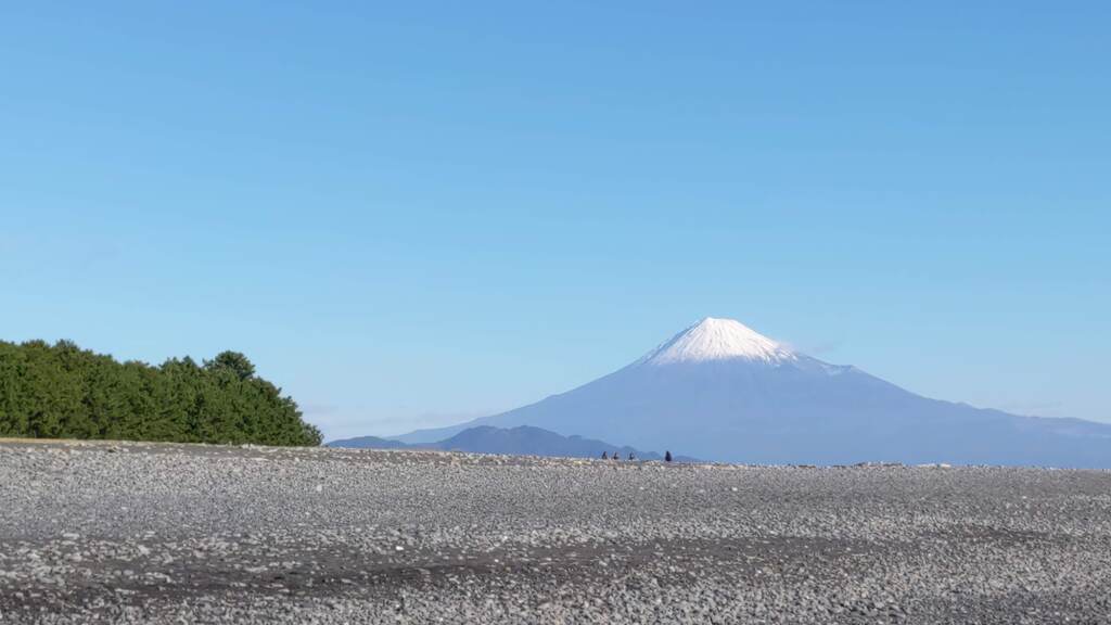 三保の松原から見た富士山　2024/11