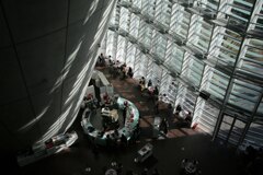 国立新美術館　2010年