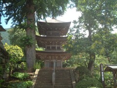 前山寺三重塔　2003年7月