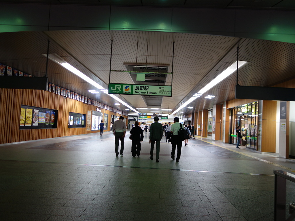 長野駅東口の四銃士感